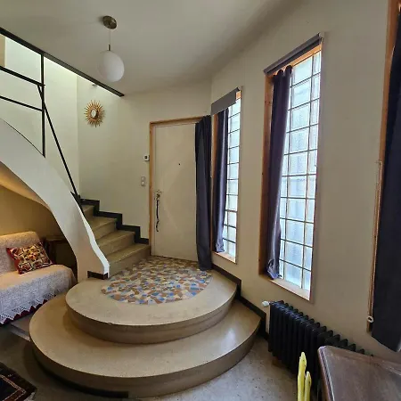 : Charmante Maison Et Jardin Arbore En 4*